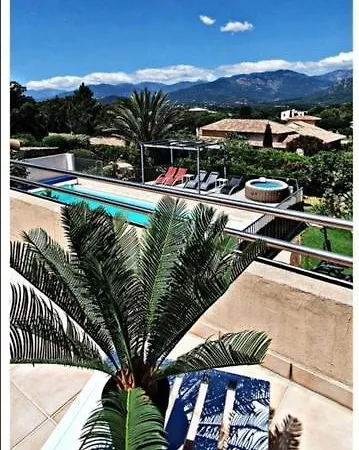 Les Palmiers Pool View Of Bavella サント・リュシー・ド・ポルト・ヴェッキオ