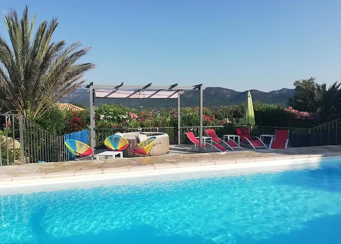 Les Palmiers Pool View Of Bavella *